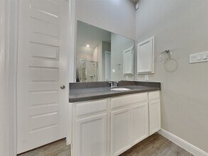 24622 Windmill Canyon Ln in Richmond, TX - Foto de edificio - Building Photo