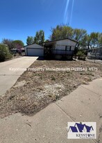 2514 Kara Ct in Pueblo, CO - Building Photo
