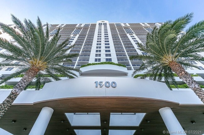 property at 1900 Sunset Harbour Dr