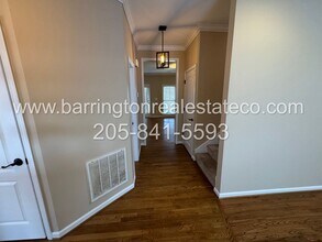 5017 Knoll View Cir in Birmingham, AL - Building Photo - Building Photo