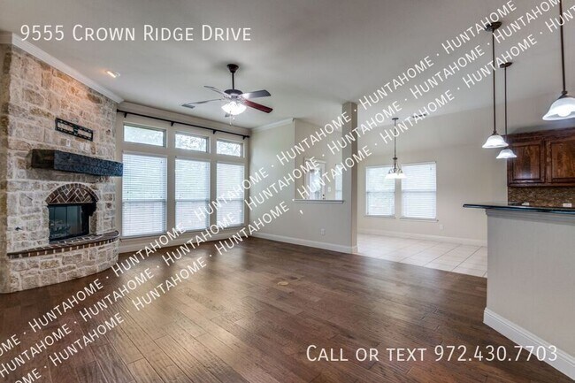 9555 Crown Ridge Dr in Frisco, TX - Building Photo - Building Photo