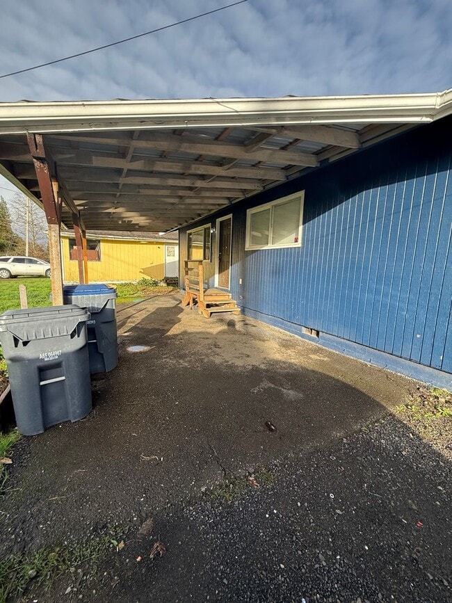 708 Water St in Aberdeen, WA - Building Photo - Building Photo