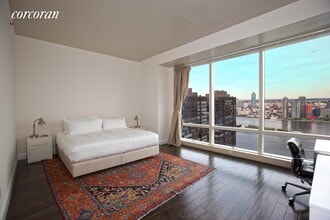 845 United Nations Plaza-Unit -: 41B in New York, NY - Foto de edificio - Building Photo