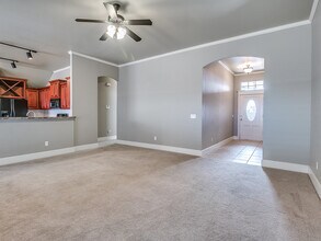 1621 Birchfield Rd in Edmond, OK - Building Photo - Building Photo