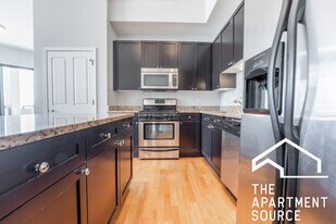 1464 S Michigan Ave, Unit 1802 in Chicago, IL - Building Photo