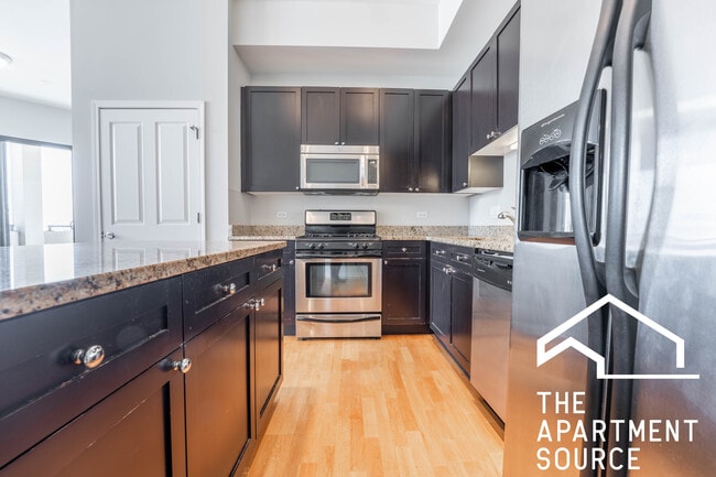 property at 1464 S Michigan Ave