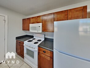 4469 Winchester Hills Wy in Birmingham, AL - Foto de edificio - Building Photo