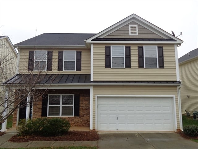 property at 8616 Old Potters Rd