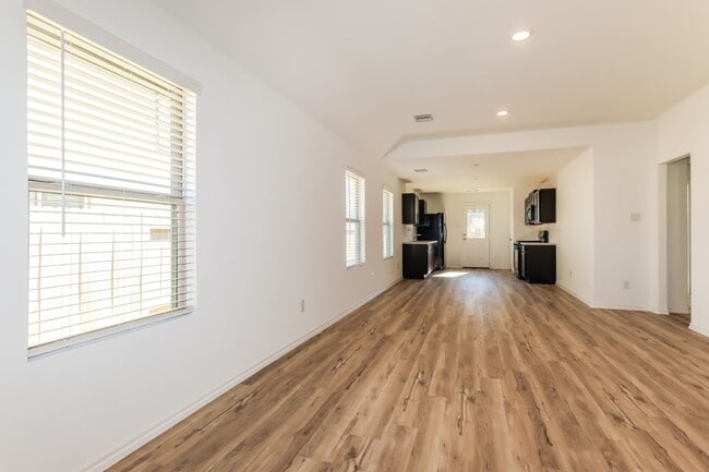 11139 N Lake Mist Ln in Willis, TX - Building Photo - Building Photo