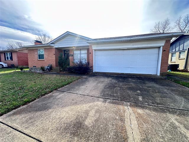 1122 Bowie St in Garland, TX - Building Photo - Building Photo