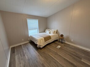 769 Knox St in Indiana, PA - Building Photo - Building Photo