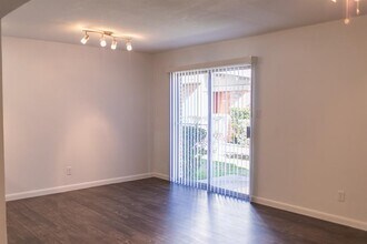 5506 Grover Ave in Austin, TX - Building Photo - Building Photo