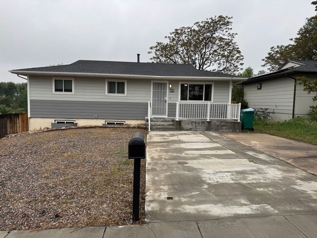 property at 946 Hutchinson Dr