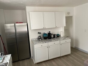 186 Clinton Ave in Newark, NJ - Building Photo - Building Photo