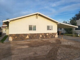 266 N 3rd St in Blythe, CA - Building Photo