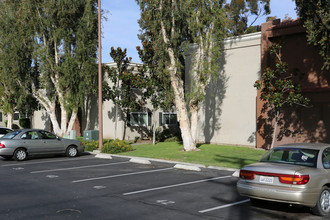 Coral Park Apartments in El Cajon, CA - Building Photo - Building Photo