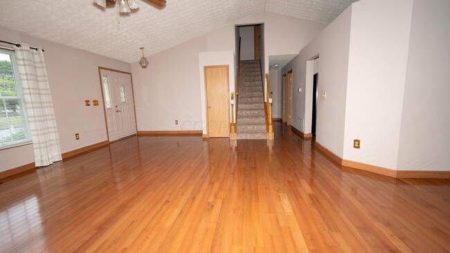 7872 Waggoner Run Dr in Columbus, OH - Building Photo - Building Photo