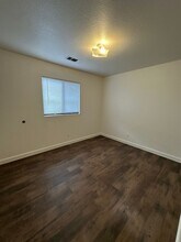 3494 Magnums Way in Redding, CA - Building Photo - Building Photo