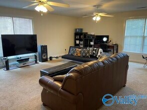 100 Thomas Woods Ct in Huntsville, AL - Building Photo - Building Photo