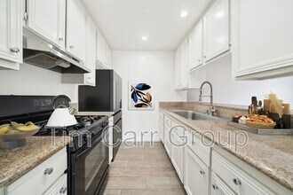 1001 W Stevens Ave in Santa Ana, CA - Building Photo - Building Photo