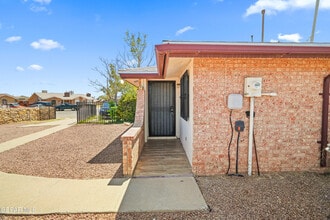 10207 Angel Falls Pl in El Paso, TX - Building Photo - Building Photo