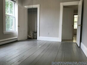 423-429-429 Franklin St in Cambridge, MA - Building Photo - Building Photo