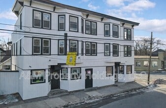 147 N 9th St in Stroudsburg, PA - Building Photo - Building Photo