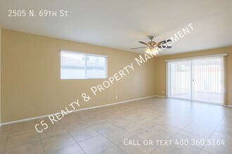 2505 N 69th St in Scottsdale, AZ - Building Photo - Building Photo