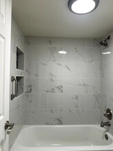 3825 E Camelback Rd, Unit 150 in Phoenix, AZ - Building Photo - Building Photo