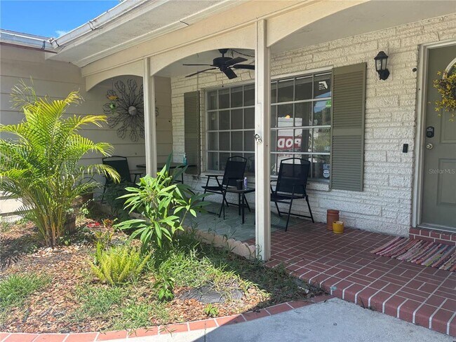 property at 1700 Rosery Rd NE