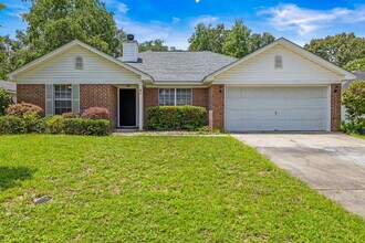 27 Chapel Dr in Savannah, GA - Building Photo - Building Photo