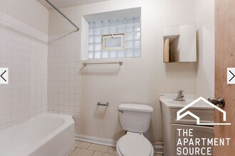 2886 N Clark St, Unit 1 in Chicago, IL - Building Photo - Building Photo