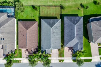 10054 Pecan Hickory Way in Orlando, FL - Building Photo - Building Photo