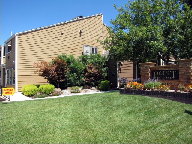 Point Natomas Apartments in Sacramento, CA - Foto de edificio - Building Photo