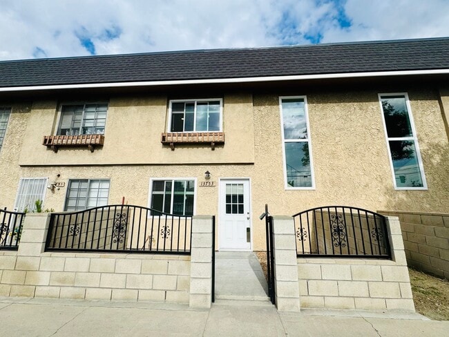 property at 13753 Los Angeles St