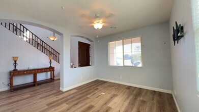 378 E Las Colinas Pl in Chandler, AZ - Building Photo - Building Photo