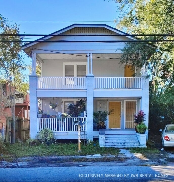 2054 Broadway Ave-Unit -2 in Jacksonville, FL - Building Photo