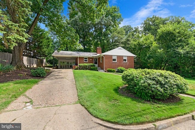 3613 N Kensington St in Arlington, VA - Building Photo - Building Photo