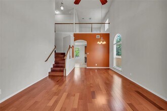 8609 Rock Pigeon Dr in Austin, TX - Building Photo - Building Photo