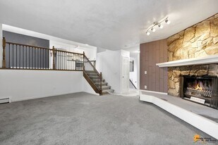 4011 E Turnagain Blvd in Anchorage, AK - Building Photo