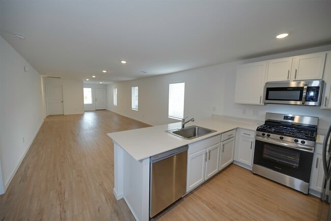 property at 10942 Tawny Rdg Dr