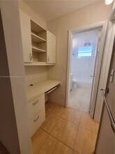 2903 Point E Dr in Aventura, FL - Building Photo - Building Photo