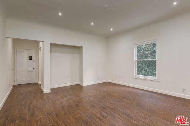 property at 7229 Willoughby Ave