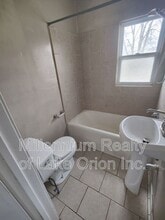 140 Summit St in Pontiac, MI - Building Photo - Building Photo