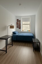 1950 Sherbrooke Rue O in Montréal, QC - Building Photo - Building Photo