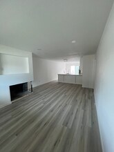 1800 E Heim Ave in Orange, CA - Building Photo - Building Photo