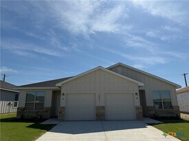2011 Bear Grass Rdg Rd in Temple, TX - Building Photo