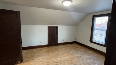 321 6th St in Menasha, WI - Building Photo - Building Photo