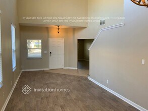 300 Ridgeway Blvd in DeLand, FL - Foto de edificio - Building Photo