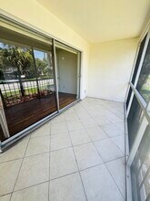 4500 Overlook Dr NE in St. Petersburg, FL - Building Photo - Building Photo